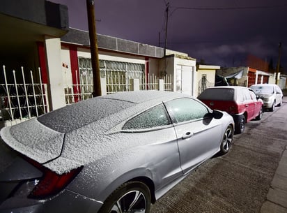 Clima. Las bajas temperaturas, combinadas con precipitación pluvial, generaron condiciones para que cayera nieve en varios municipios.