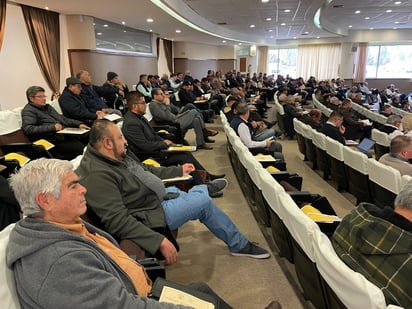 Reunión. Se lleva a cabo en Durango la reunión Plenaria Sacerdotal anual en la que participan presbíteros diocesanos, religiosos y diáconos.