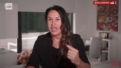 En una reciente entrevista para CNN, Sofía Gascón quebró en llanto tras hablar de sus polémicos tweets, acusando persecución.