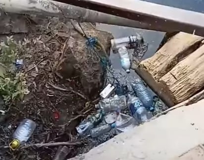 Mal uso. De los lugares más vandalizados están un pozo y un ojo de agua que se utilizan como baños. 