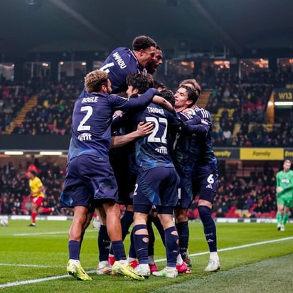 Dato. En sus últimos seis encuentros, el Leeds ha encajado 18 goles y ha recibido cero, incluyendo ciertas goleadas de escándalo.