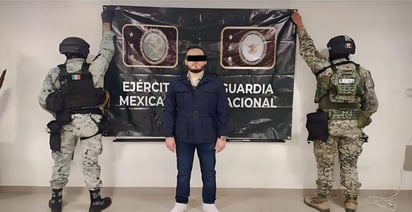 Presentan a 'El 200' tras ser detenido en Culiacán. 