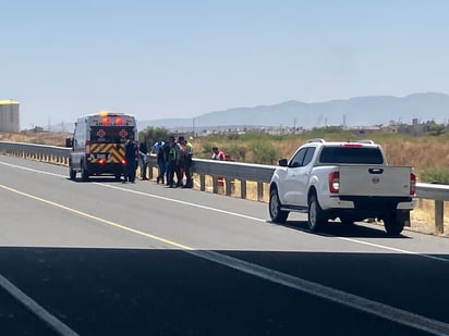 Caso. El cuerpo sin vida de un hombre fue encontrado en el libramiento norte; presentaba huellas de violencia y heridas por arma blanca.