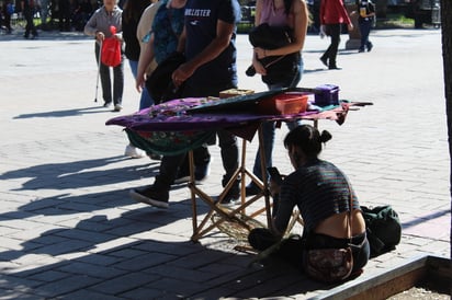 Tradición. Ciertos negocios llevan años laborando y ofreciendo sus productos al público, muchos de los cuales no son de la capital, sino de diversos municipios duranguenses.