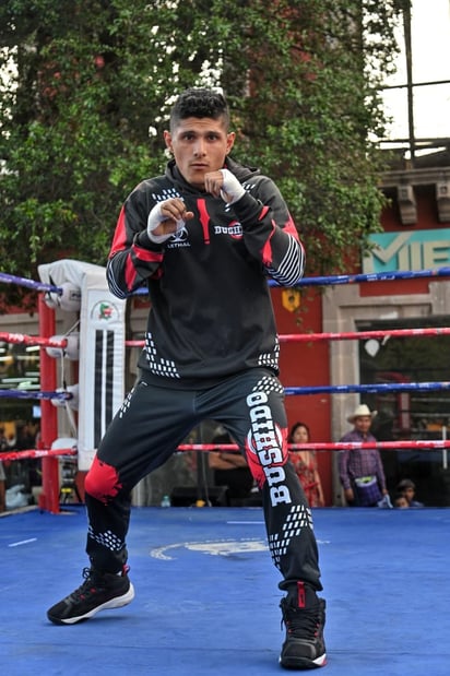 El colombiano Duván López será el primer reto como profesional ante el que se enfrentará 'Piolín' Martínez.