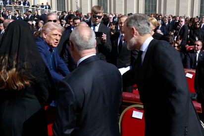 La aparición de Donald Trump ante los máximos líderes europeos, pese a ser polémica, fue solo uno de los puntos clave de la ceremonia.