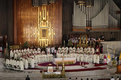 Misa. El Arzobispo de Durango encabezó una de las celebraciones eucarísticas, en el marco de la asamblea de obispos.







