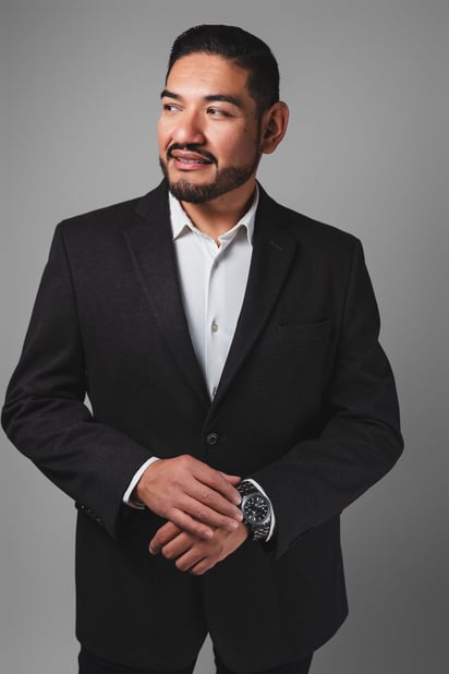 El empresario ha llevado con éxito durante 16 años, Youkay Baúl de Sensaciones. (Foto: Isaías Sigoña)