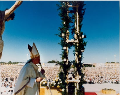 Histórico. La visita de Juan Pablo II a Durango marcó un antes y un después en la historia de la entidad, no sólo por el significado espiritual, sino social.