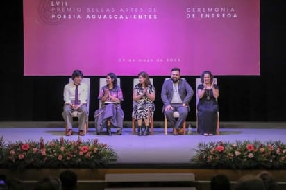 Anaclara Muro Chávez fue reconocida con el Premio Bellas Artes de Poesía Aguascalientes 2025.