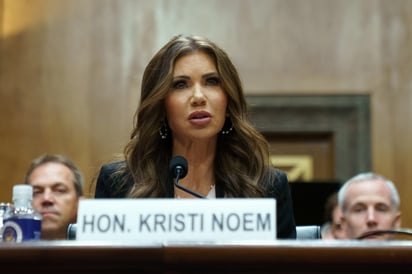 Kristi Noem, Secretaria de Seguridad Interior de los Estados Unidos, fue la encargada de dar la noticia.