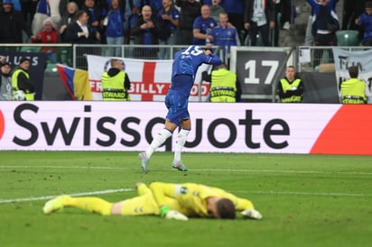 Tras un decepcionante paso en el Manchester United, Jadon Sancho logró la redención con Chelsea, siendo el tercer gol de este encuentro su postal más destacada con los Blues.