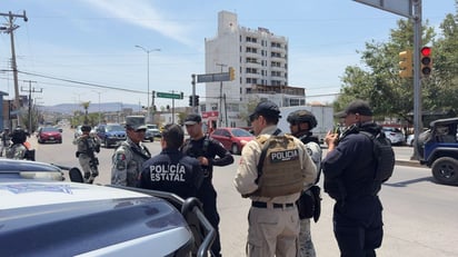 Certeza. Esta camioneta fue ubicada en pleno Centro Histórico de Durango y se aplicaron los protocolos correspondientes para sancionar el hecho.