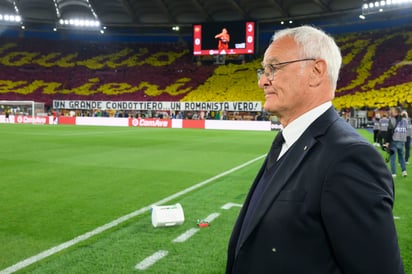 Con una emotiva despedida, recientemente los aficionados de la Roma despidieron a Claudio Ranieri como DT de la institución.