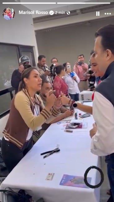 Marisol Rosso y Esteban Villegas emitindo su voto.