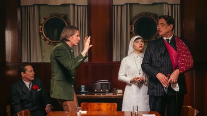 Excéntrico como pocos, Wes Anderson presenta una epopeya cargada de comedia, suspenso y un hermoso arte visual.