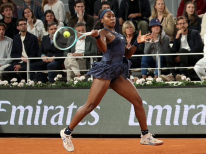 Gauff dominó de inicio a fin a su similar francesa, mostrándose como seria candidata al título.