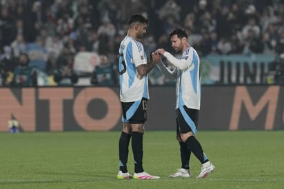 Histórico. Messi ingresó de cambio al segundo tiempo del encuentro, disputando así su partido número 192 al mando de la selección Argentina, en la que ha ganado todo.