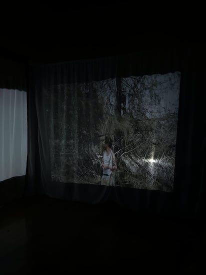 Con toques de emoción y narrativa, esta instalación buscó generar una retrospectiva en todos los presentes.