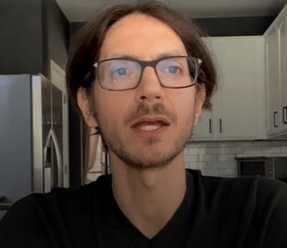 Joshua Aaron es la persona detrás de este proyecto; todo con una causa noble.