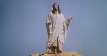 Colley también fue reconocido por interpretar a Jesús en la divertida comedia de los Monty Python, The Life of Brian.