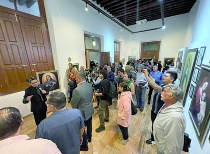 Cada trazo refleja un compromiso con la preservación del legado espiritual del arte sacro. 