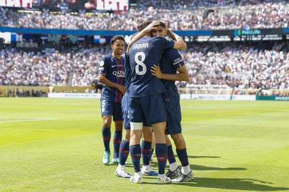 Con un imparable Fabián Ruiz, Les Parisiens llegan a la cita tras golear de forma humillante al Real Madrid.