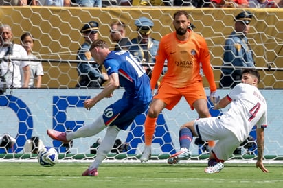 Siendo la figura indiscutible del encuentro, Cole Palmer logró fulminar totalmente a la defensa parisina.