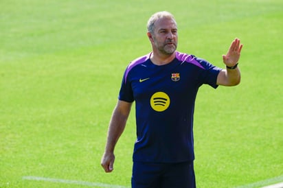 Hansi Flick busca armar un equipo sólido de cara a la siguiente temporada, buscando ser protagonista.