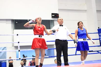 Amparán, como es habitual, demostró su calidad y talento en el cuadrilátero.