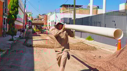 Tramo. Los trabajos se realizaron solo en la parte baja de la calle, pues solo en esas viviendas se registraban los problemas por el drenaje.
