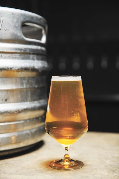 Cervezas tostadas. Son perfectas para acompañar con mole poblano, chamorro, tamales oaxaqueños o postres con chocolate amargo.