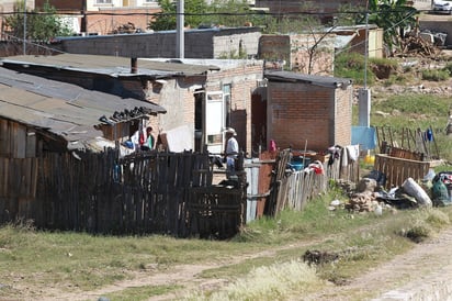 Casa. Tan solo por tener una casa dónde vivir, para la medición de pobreza extrema ya no entran, aunque el ingreso no les dé para comer.