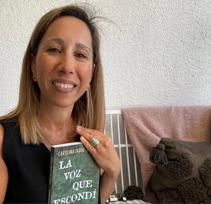 Carolina Jadue sobrevivió junto a su familia a 11 horas de cautiverio bajo el poder de ‘El Tila’. Su testimonio reconstruye uno de los episodios más brutales del agresor serial chileno a través del libro La Voz Que Escondí.