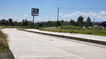 Abandonada. No se ha dado continuidad a la obra que se inició hace varios años.








