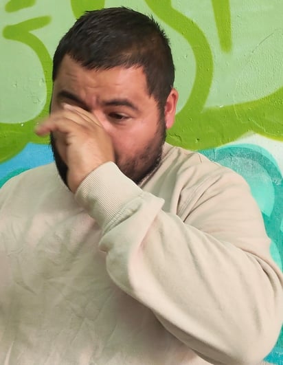 Marco. El padre de la menor rompió en llanto cuando platicó lo sucedido con su hija Daenerys y lo que sufrieron él y su esposa en el IMSS.