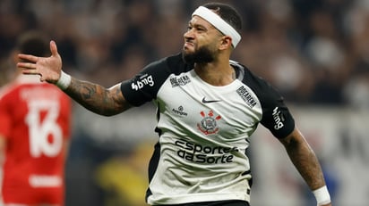 Memphis Depay, actualmente, es una de las figuras más destacadas en la Liga de Brasil.