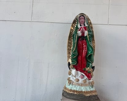 Hasta encontrarles. En el mural, ubicado cerca del mercado del Conchi, se reflejan 29 rostros, historias y ausencias.