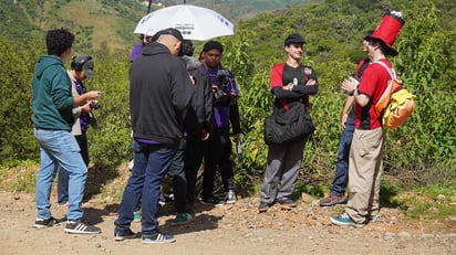 La producción de este cortometraje fue hecha bajo los parámetros del Rally Universitario del GIFF.