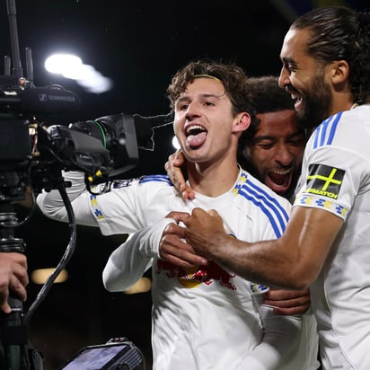 Brenden Aaronson, con su gol apenas al minuto 3', fue el encargado de inaugurar la acción.