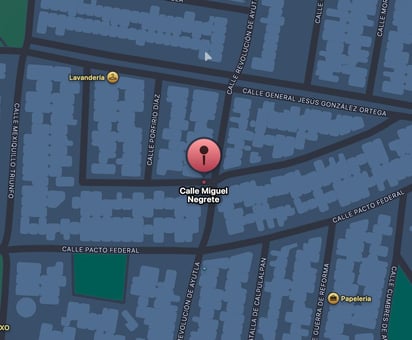 Domicilio. La reportante indicó que había salido por unos minutos y, al regresar, encontró la puerta abierta. Al revisar las cámaras de seguridad, manifestó tener sospechas sobre la identidad del sujeto que ingresó a la vivienda.