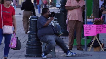 Esfuerzo. Muchas personas en situación de calle presentan enfermedades crónicas, heridas sin tratar o problemas de salud mental.