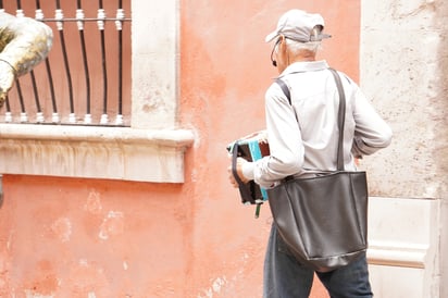 Actualidad. La mendicidad se ha vuelto parte del paisaje cotidiano. Muchos ciudadanos ya no la perciben como una emergencia social.