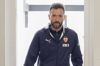 Carlos Corberán, actual técnico del Valencia CF, ha identificado en el perfil de James Rodríguez cualidades que podrían fortalecer el funcionamiento ofensivo del equipo