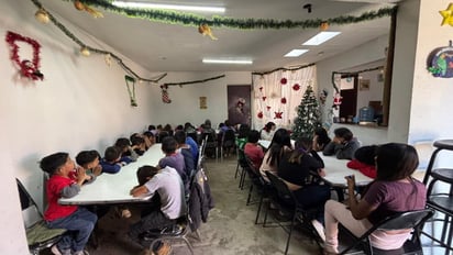 El orden, la limpieza y la participación de los niños forman parte de la dinámica diaria del comedor.