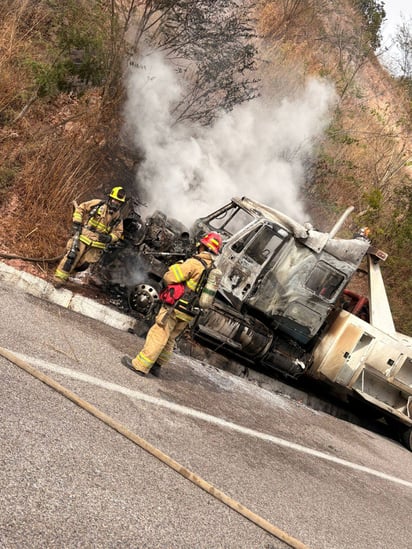 Fotos: Bomberos Veteranos Villa Unión.