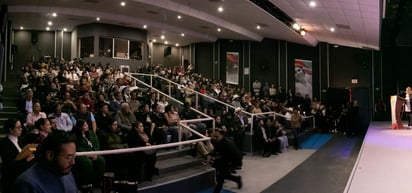 Las propuestas seleccionadas participarán bajo un esquema de ingreso compartido por taquilla y contarán con apoyo en difusión.