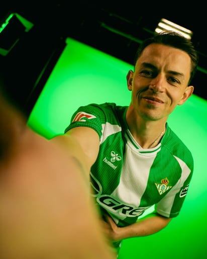 El exjugador de las Águilas del América ya porta la casaca del Betis.