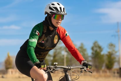 Éxito. La SacaTamales 2026 reunió a 250 ciclistas en el Rancho La Joya en una mañana fría que pronto se volvió eléctrica.