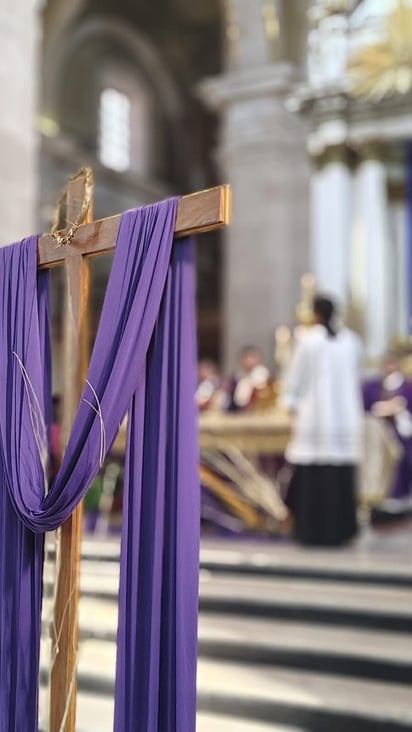 Postura. El Arzobispo de Durango enfatizó que el aborto es como contratar un sicario para matar una persona. 